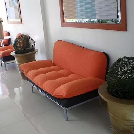 Regal Plaza Hotel Nabua Esterno foto