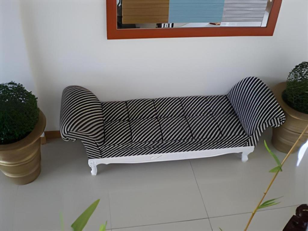 Regal Plaza Hotel Nabua Esterno foto